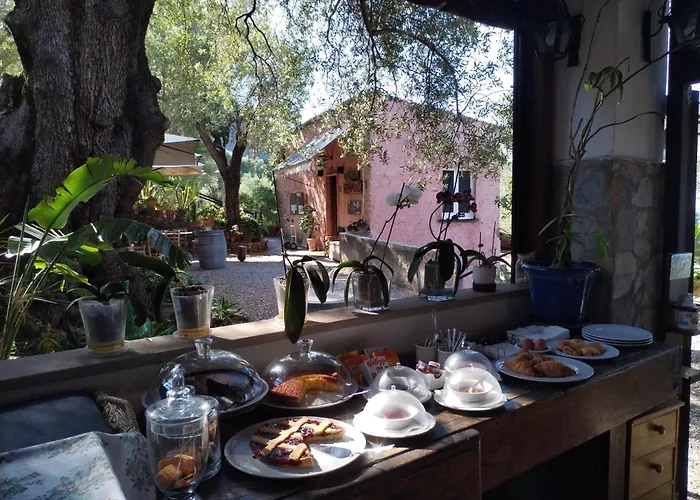 Santo Mercurio Country House